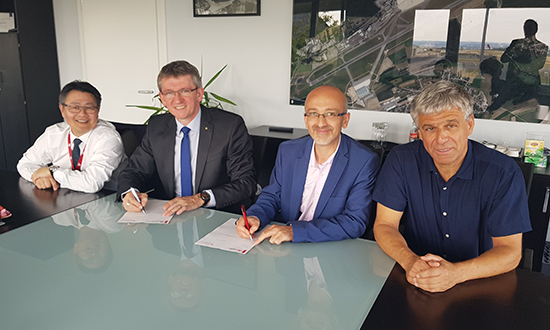 Signature de la charte ANA-Cargolux