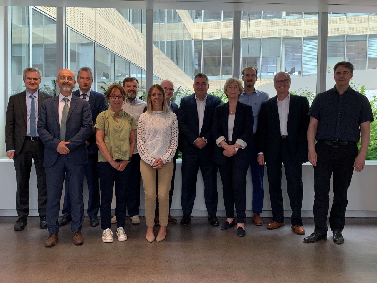 (de g. à dr) Alfred Gulder, Claudio Clori, Thierry Hirtz, Nathalie Dejace, Eric Chambroy, Mélissa Capizzi, Francois Xavier Prach, Rory Sergison, Nadine Meesen, Pieter Verstreken, Achim Baumann, Thomas Hellbach.